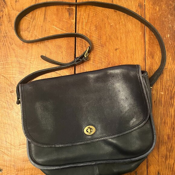 Coach Handbags - Vintage Coach City Bag